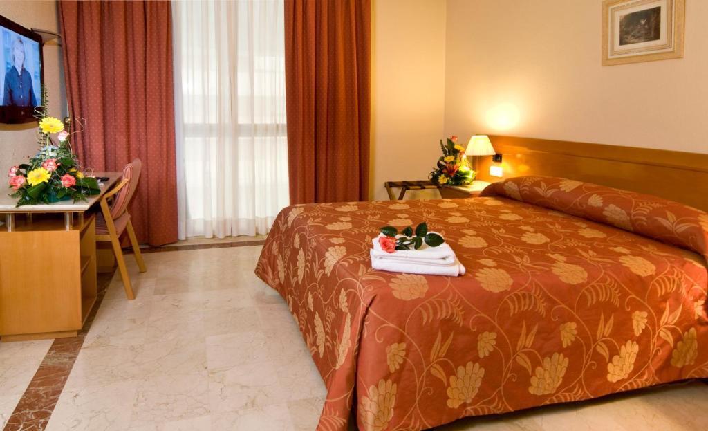 Hotel Central Caravaca Caravaca De La Cruz Zewnętrze zdjęcie
