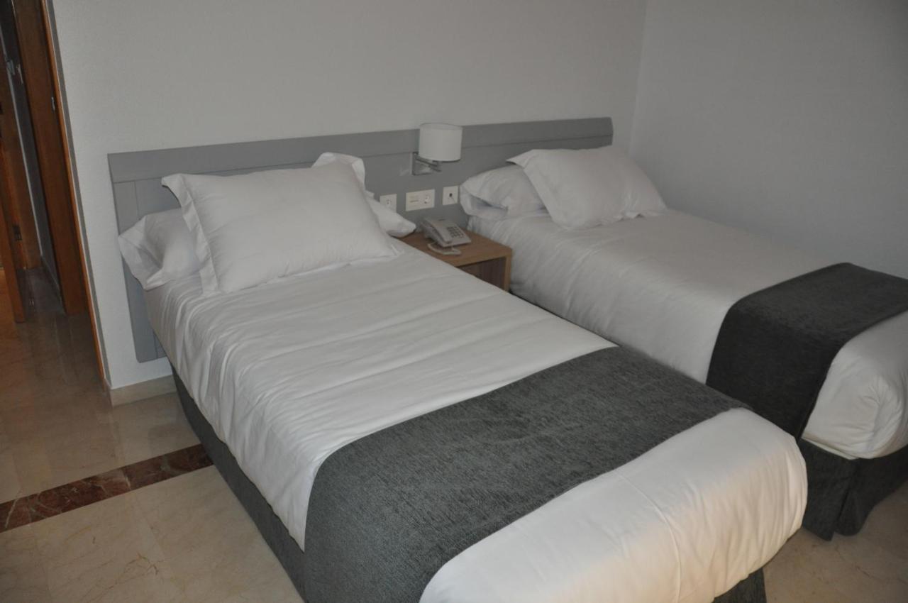 Hotel Central Caravaca Caravaca De La Cruz Zewnętrze zdjęcie
