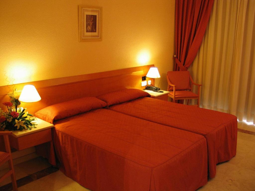 Hotel Central Caravaca Caravaca De La Cruz Zewnętrze zdjęcie